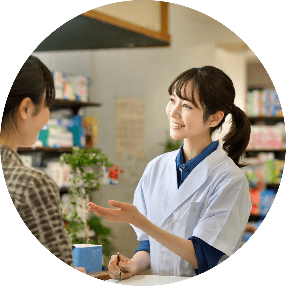 スタッフと相談する様子